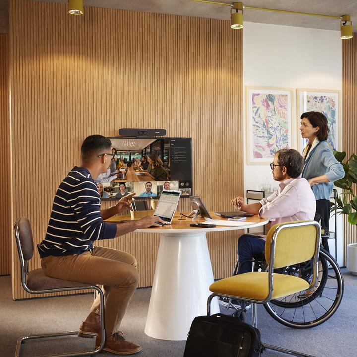 Actual product image HP Poly Studio Base Kit G9 Plus