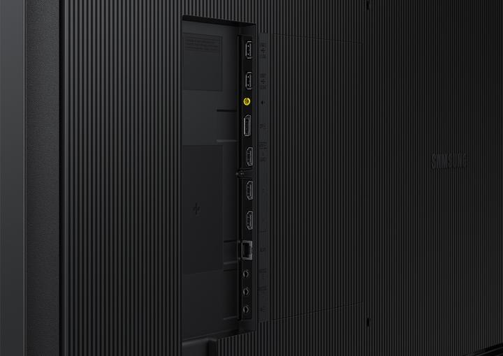 Actual product image Samsung QM50C (3840 x 2160 Pixels, 50")