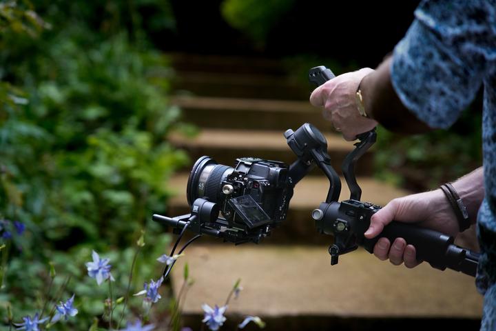 Produktbild Samyang V-AF 45mm T1,9 FE Sony E (Sony E, Vollformat)