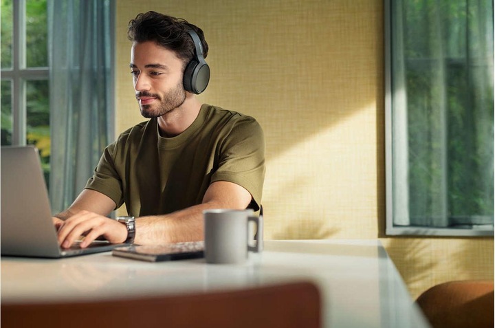 Actual product image Philips TAH5205BK/00 (29 h, Wireless, Cable)
