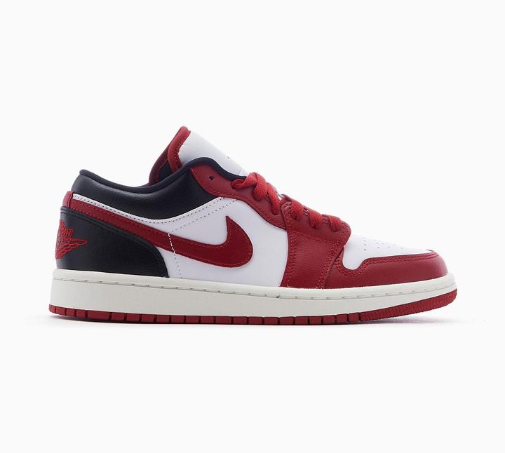 Image du produit Jordan Air Women's 1 Low Reverse Black Toe (38)