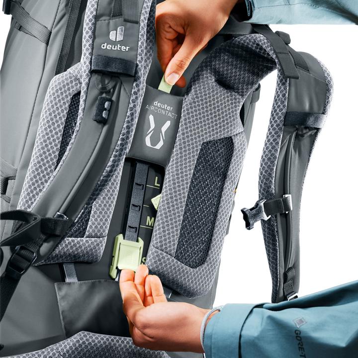 Actual product image Deuter Aircontact Core 65+10 (65 l)