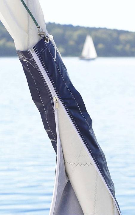 Actual product image Compass Headsail protection hose 40-65 cm circumference, 6.40-13.90 m length