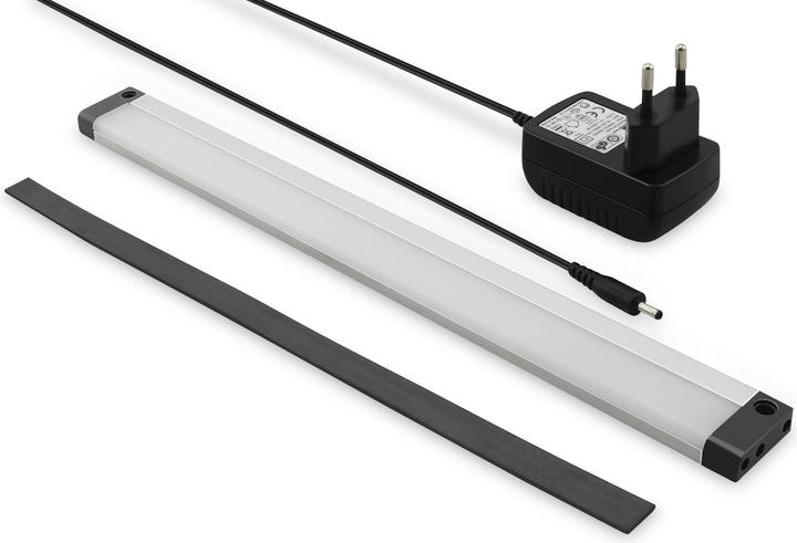 Actual product image Digitus LED lighting for network and server racks 220V 25mA 270lm 6000K LED Magnetic holder