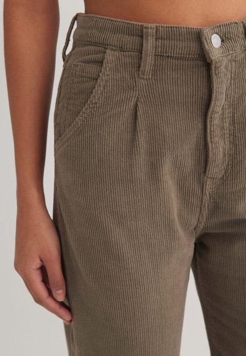Actual product image Mavi Cordhose Laura (27)
