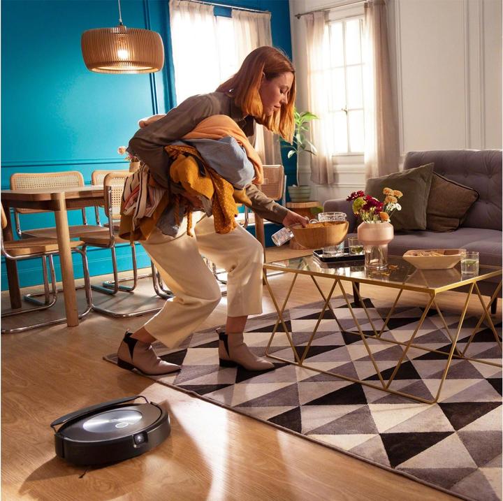 Image du produit iRobot Roomba Combo j7+ (Robot d'aspiration et de nettoyage)