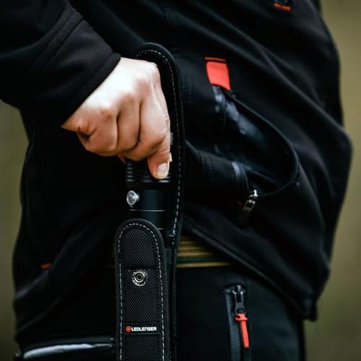 Immagine prodotto Ledlenser Faretto portatile MT14 nero, argento (15.10 cm, 1000 lm)