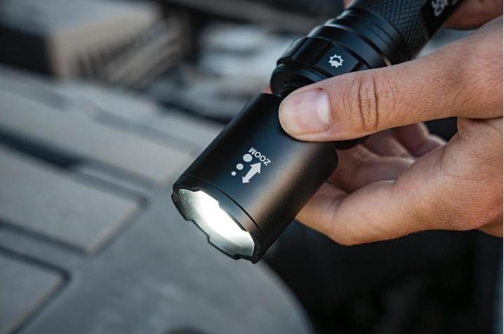 Actual product image Brennenstuhl Akku Fokus Selektor LED Taschenlampe TL 801 AFS, IP44, 800lm (16.50 cm, 800 lm)