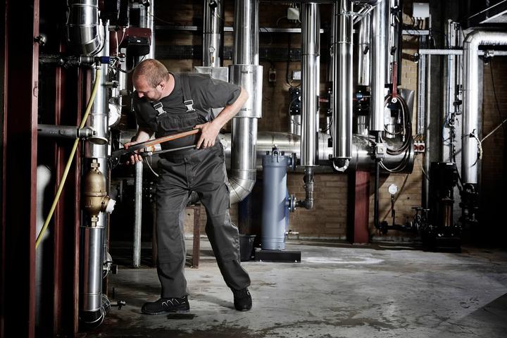 Produktbild Mascot Latzhose Newark schwarz