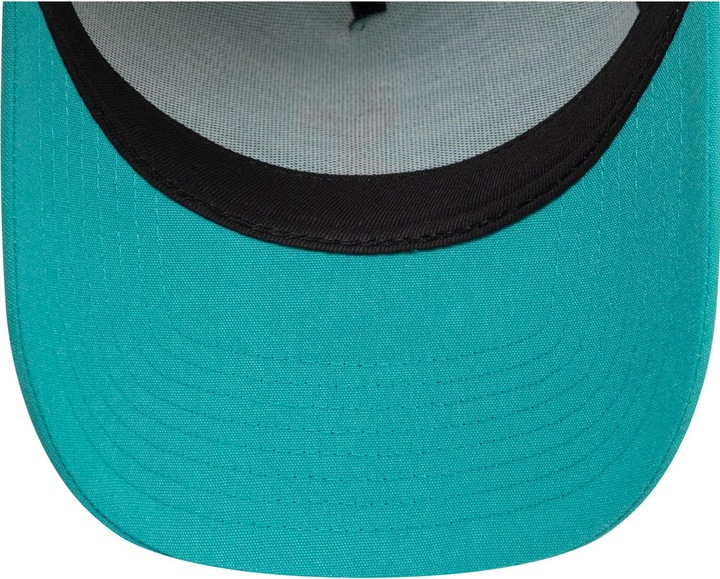 Immagine prodotto New Era Adjustable Trucker Cap - REPREVE Tottenham Hotspur