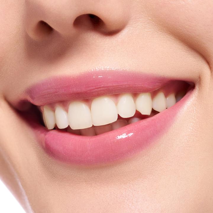 Actual product image essence extreme shine volume lipgloss (21 Pretty in Pink, Pretty in Pink)