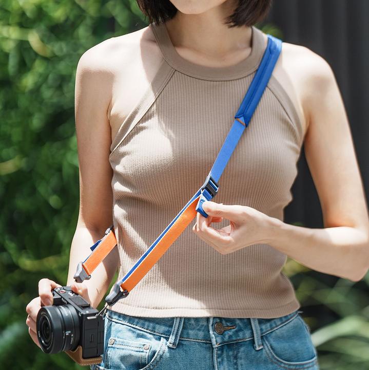 Actual product image Falcam Maglink Quick Magnetic Buckle Shoulder Strap Lite V2 (Blue) (Shoulder strap)