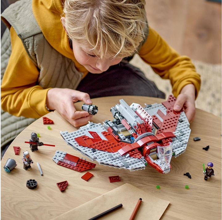 Actual product image LEGO Ahsoka Tanos T-6 Jedi Shuttle (75362, LEGO Star Wars)
