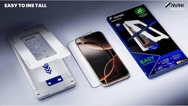 Actual product image Anank - 2.5D Panzerglas HD / Displayschutz - 2X verstärkt - mit Installationsbox für iPhone 15 Pro (1 Piece, Apple iPhone 15 Pro)