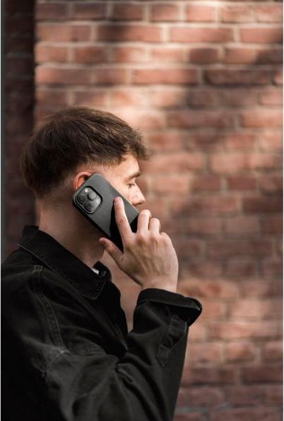 Actual product image Woodcessories Bio Leather Case (Apple iPhone 15 Pro Max)