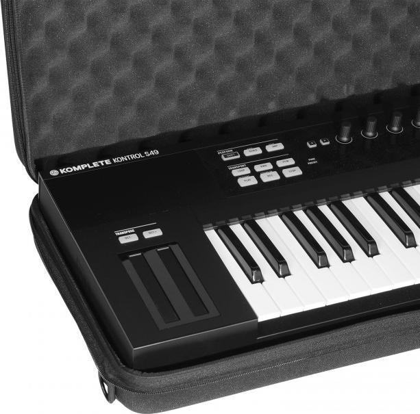Produktbild UDG U8309BL CREATOR NI TRAKTOR KONTROL S4MK3/S2MK3
