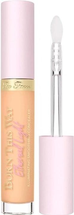 Produktbild Too Faced Born This Way Ätherisches Licht Aufhellender Glättender Concealer