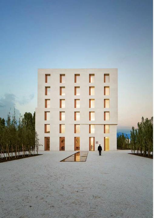 Image du produit Baumschlager Eberle Architekten 2010-2020 (Allemand, Anglais, Dietmar Eberle, Eberhard Tröger, 2023)