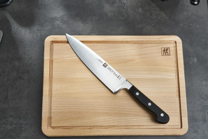 Actual product image Zwilling Professional S (20 cm)