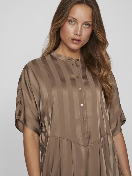 Image du produit Vila Robe courte à manches courtes (38)