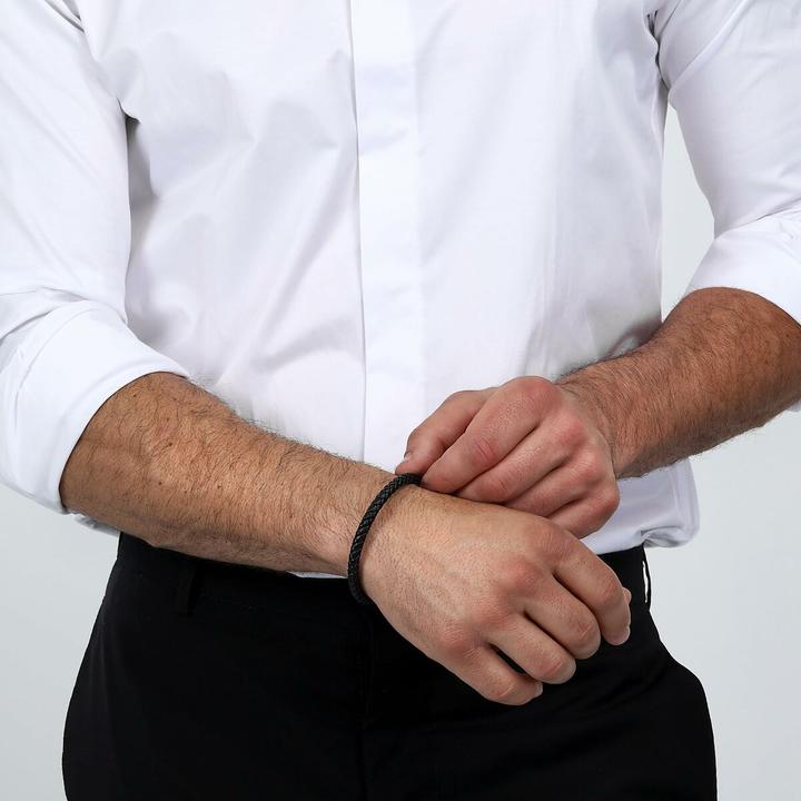 Produktbild Maserati Leather Armband (21.70 cm, Edelstahl, Leder)