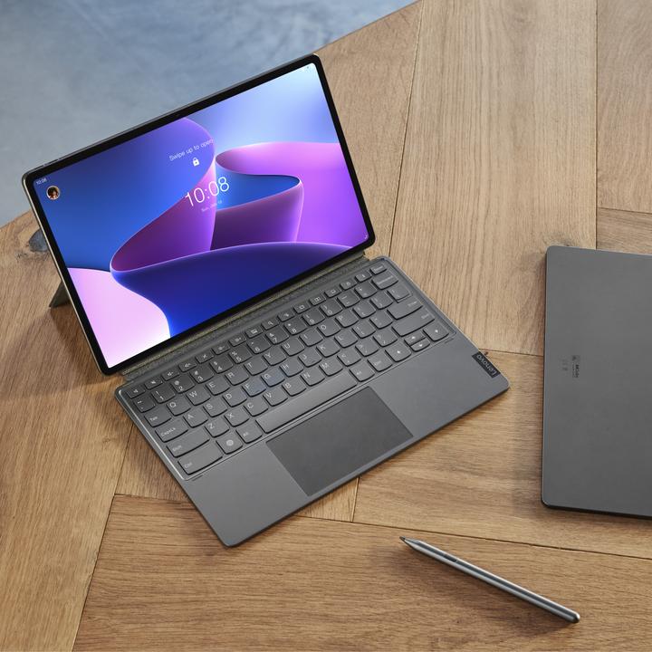 Lenovo Tab P12 Pro inkl. CH-Tastatur und Precision Pen 3 - Digitec