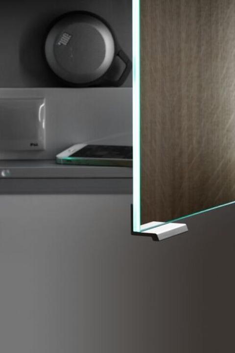 Produktbild Laufen Frame 25 Spiegelschrank, Beleuchtung senkrecht, Anschlag aussen, 750x800, Ambiente Licht (75 x 15 x 80 cm)