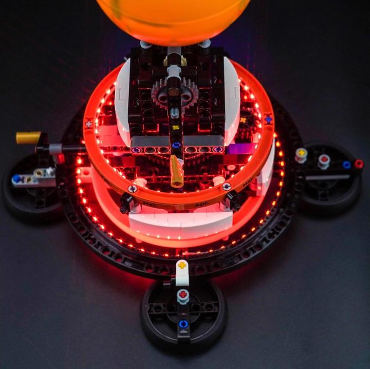 BrickBling Jeu de lumières LED pour le modèle LEGO Soleil Terre Lune (42179)