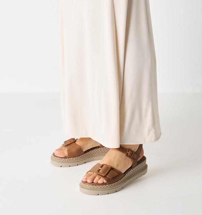 Actual product image Tamaris Sandal (38)