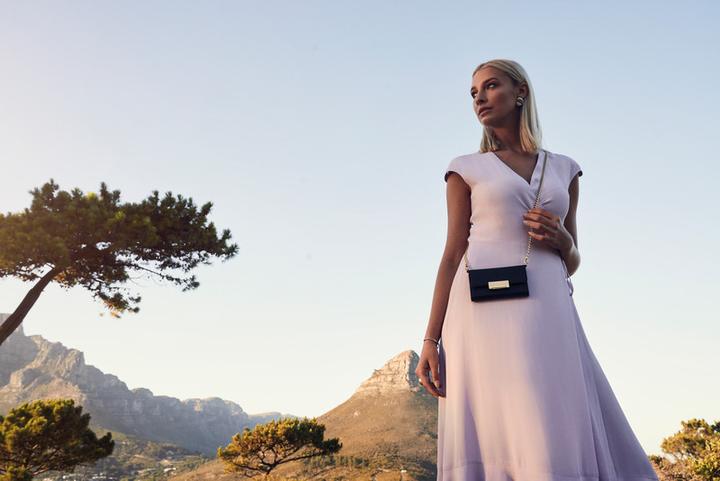 Actual product image iDeal Of Sweden Kensington Clutch (Apple iPhone 6)