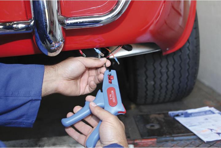 Actual product image Weicon Wire stripper Suitable for (165 mm)
