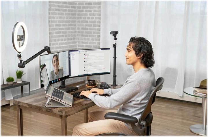 Actual product image Kensington W2000, Webcam, 1080P (2.10 Mpx)