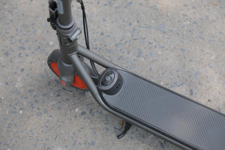 Productafbeelding Segway-Ninebot ZING C20 (16 km/h, 20 km, 150 W)