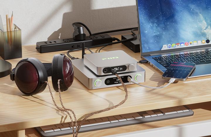 Produktbild FiiO BR15 R2R (Empfänger)