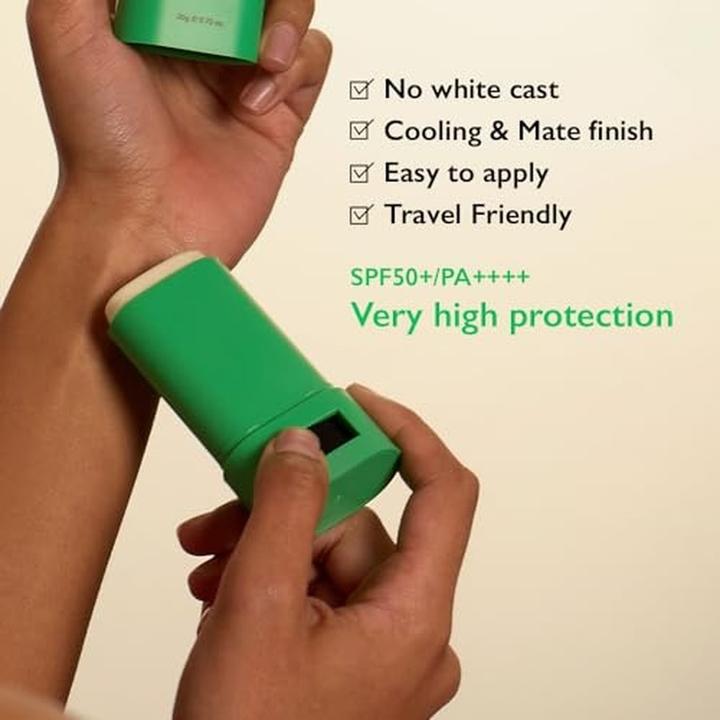 Produktbild Haruharu Wonder Harura Wonder Black Bamboo Daily Soothing Sun Shield SPF50+ PA++++ (Sonnenstick, SPF 50+, 20 ml, 20 g)