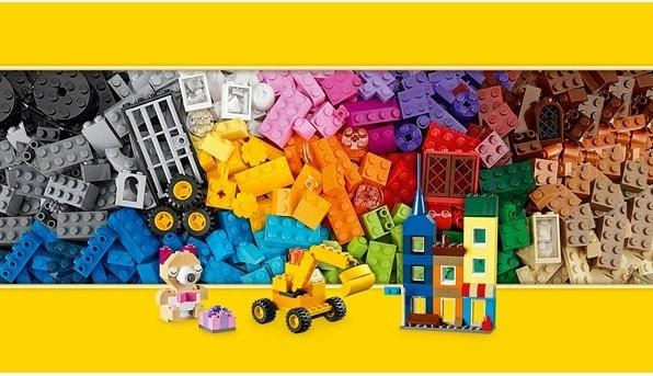 Actual product image LEGO Classic Large Building Blocks Box (10698, LEGO Classic)