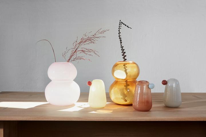 Produktbild OYOY Living Vase Lasi gross 30 cm, Bernstein (1 x, 33 x 26.5 x 27.5 cm)