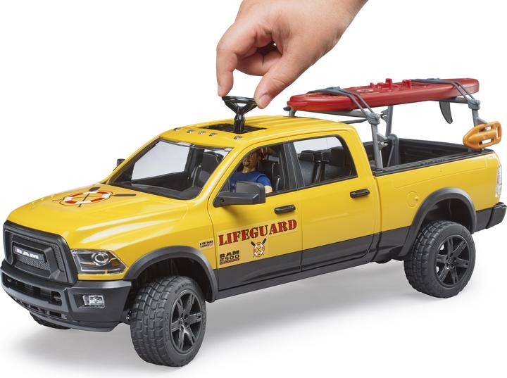 Produktbild Bruder Power Wagon LifeGuard mit Figur