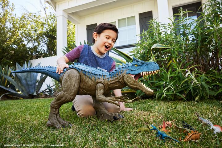 Actual product image Jurassic World New Super Colossal Allosaurus
