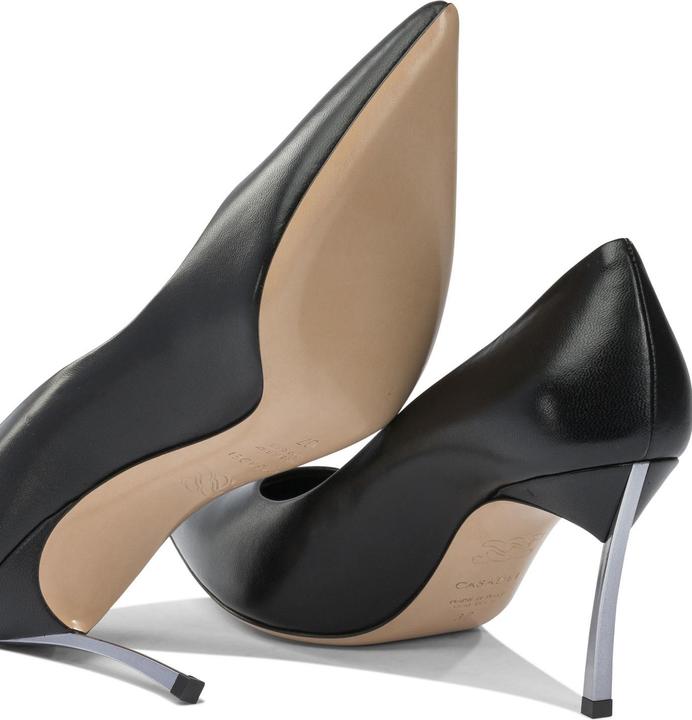 Produktbild Tenuta Casadei Leather pumps (37)