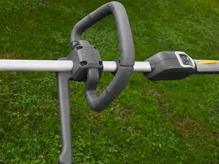 Actual product image alpina ABR 48 Li cordless brushcutter without battery and charger (Trim line)