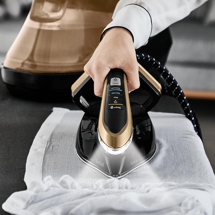 Image du produit Tefal Pro Express Vision GV9820S0 Centrale vapeur (2400 W, 650 g/min)