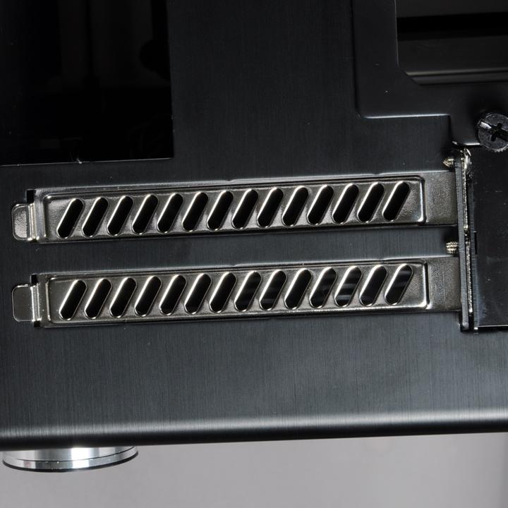 Produktbild Lian-Li Pc-Q25b (Mini-ITX, Mini-DTX)