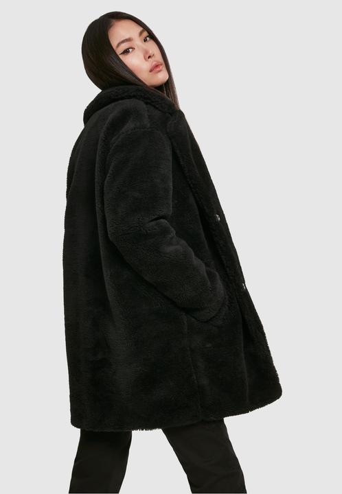 Actual product image Urban Classics Ladies Oversized Sherpa Coat (4XL)