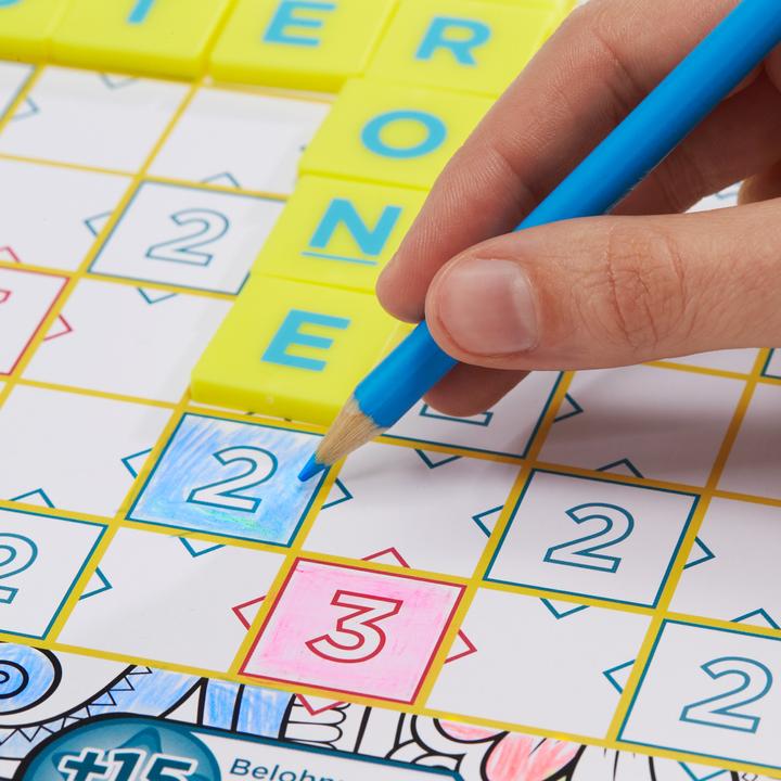 Image du produit Mattel Games Scrabble Junior, un jeu éducatif et créatif (F) (Turc, Français, Norvégien, Grec, Russe, Danois, Suédois, Portugais, Anglais)