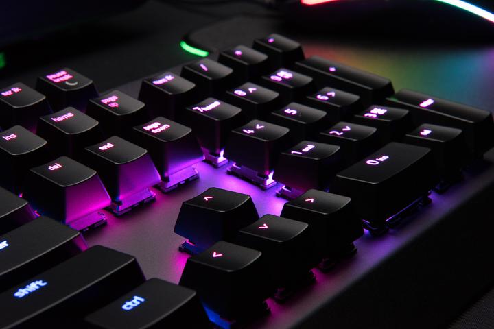 Actual product image Razer BlackWidow X Chroma (DE, Cable)
