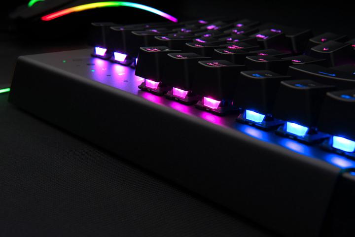 Actual product image Razer BlackWidow X Chroma (DE, Cable)