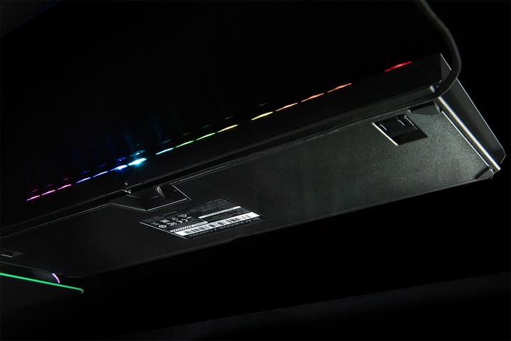 Actual product image Razer BlackWidow X Chroma (DE, Cable)