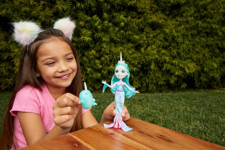 Image du produit Enchantimals Naddie Narval et Sword - Mini-poupée - 4 ans et +
