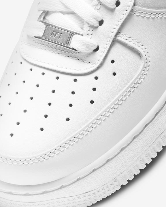 Image du produit Nike Air Force 1 ’07 (38.5)